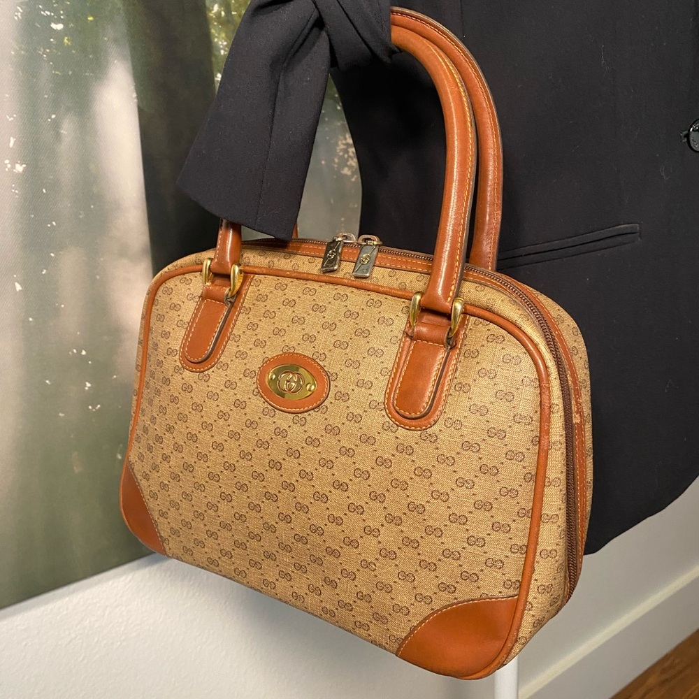 Vintage GUCCI Micro GG Supreme Handbag 1980’s Era - Picture 17 of 17